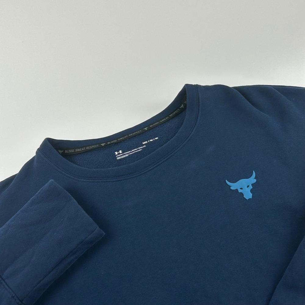 Under Armour WMNS M Project Rock Blue Brahma Bull Sweatshirt Boxey Crewneck